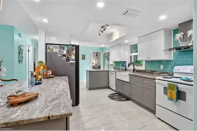 4638 Vinsetta Ave, North Fort Myers, FL 33903 - Photo 19