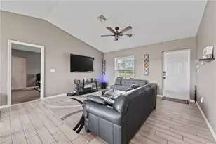 5011 Dania Cir, Labelle, FL 33935 - Photo 5