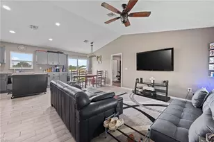 5011 Dania Cir, Labelle, FL 33935 - Photo 3