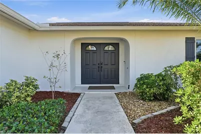 5964 Baker Ct, Fort Myers, FL 33919 - Photo 3