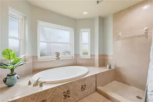 927 SW 28th Terrace, Cape Coral, FL 33914 - Photo 25
