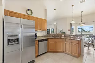 927 SW 28th Terrace, Cape Coral, FL 33914 - Photo 15