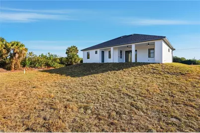 3204 Sunshine Blvd S, Lehigh Acres, FL 33976 - Photo 3