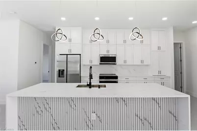 3204 Sunshine Blvd S, Lehigh Acres, FL 33976 - Photo 17