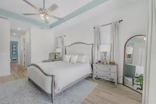 1211 SE 10th Ave, Cape Coral, FL 33990 - Photo 9