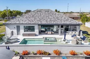 1211 SE 10th Ave, Cape Coral, FL 33990 - Photo 39