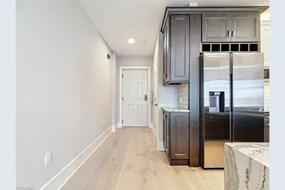 2745 1st St #111, Fort Myers, FL 33916 - Photo 3