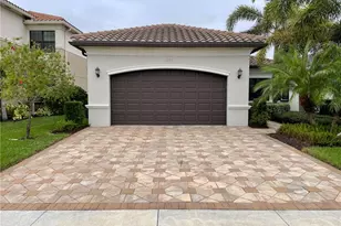 4129 Amelia Wy, Naples, FL 34119 - Photo 1