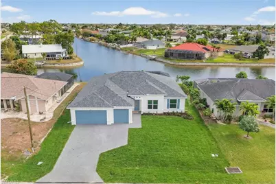 817 SW 6th Ave, Cape Coral, FL 33991 - Photo 9