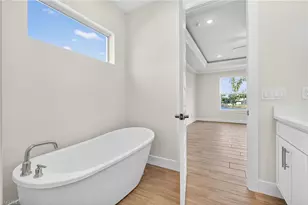 817 SW 6th Ave, Cape Coral, FL 33991 - Photo 31