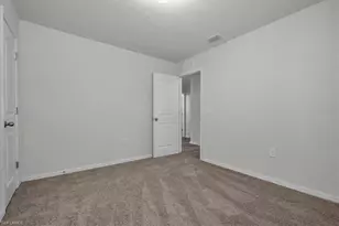 18266 Minorea Ln, Lehigh Acres, FL 33936 - Photo 35