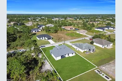 2815 44th St W, Lehigh Acres, FL 33971 - Photo 41