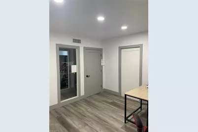 944 Country Club Blvd, Cape Coral, FL 33990 - Photo 9