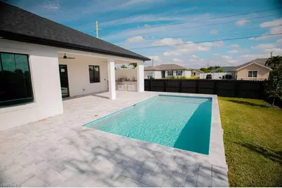 2000 SW 31st Ter, Cape Coral, FL 33914 - Photo 15