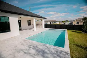 2000 SW 31st Terrace, Cape Coral, FL 33914 - Photo 15