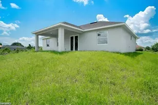 2906 18th St SW, Lehigh Acres, FL 33976 - Photo 29