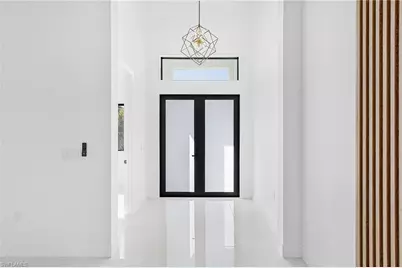 1801 SW 28th Ln, Cape Coral, FL 33914 - Photo 5