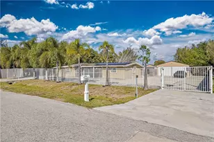 101 Lucille Ave, Fort Myers, FL 33916 - Photo 1