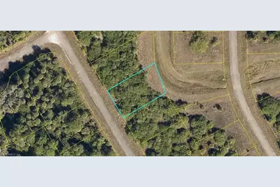 111 Holland Dr, Labelle, FL 33935 - Photo 1