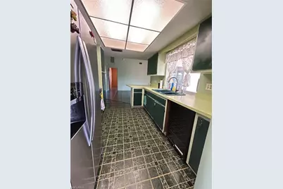 908 SE 19th St, Cape Coral, FL 33990 - Photo 7