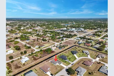 633 Carrillon Ave S, Lehigh Acres, FL 33974 - Photo 39