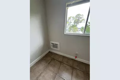 2452 Stella St #204, Fort Myers, FL 33901 - Photo 5