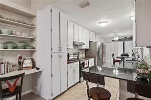 571 2nd St SE, Naples, FL 34117 - Photo 7