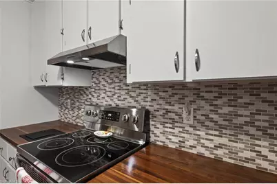 571 2nd St SE, Naples, FL 34117 - Photo 9