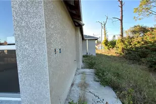 3449 NE 8th Pl, Cape Coral, FL 33909 - Photo 31