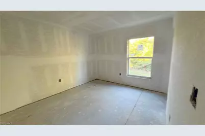 3449 NE 8th Pl, Cape Coral, FL 33909 - Photo 11