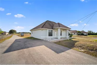 4080 24th Ave NE, Naples, FL 34120 - Photo 3