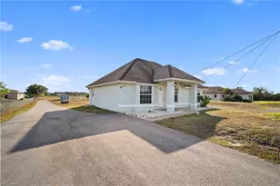 4080 24th Ave NE, Naples, FL 34120 - Photo 3