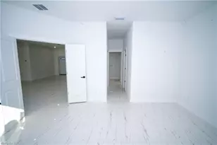 18141 E Wintergarden Ave, Port Charlotte, FL 33948 - Photo 25