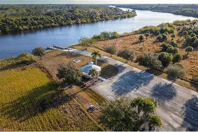 22912 Dayflower Ln, Alva, FL 33920 - Photo 45