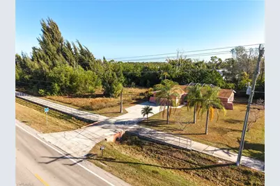 5946 Stringfellow Rd, Saint James City, FL 33956 - Photo 5