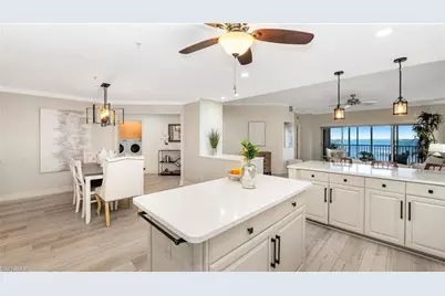 14811 Laguna Dr #202, Fort Myers, FL 33908 - Photo 9