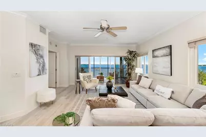 14811 Laguna Dr #202, Fort Myers, FL 33908 - Photo 3