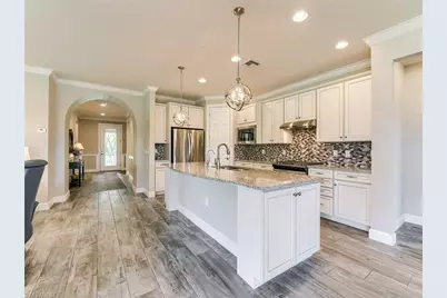 12044 Winfield Cir, Fort Myers, FL 33966 - Photo 3