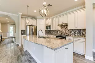 12044 Winfield Cir, Fort Myers, FL 33966 - Photo 5