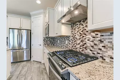 12044 Winfield Cir, Fort Myers, FL 33966 - Photo 11