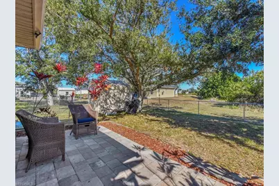 2609 NE 5th Ave, Cape Coral, FL 33909 - Photo 21