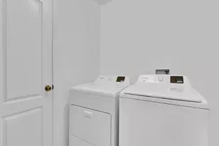 2609 NE 5th Ave, Cape Coral, FL 33909 - Photo 19