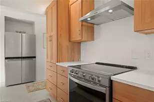 3009 Singing Wind Dr, Sanibel, FL 33957 - Photo 13