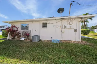 4012/4014 SW 16th Pl, Cape Coral, FL 33914 - Photo 41