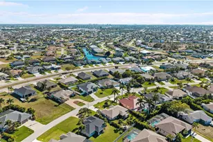 2549 SW 24th Ct, Cape Coral, FL 33914 - Photo 37