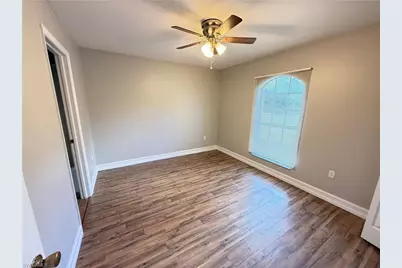 629 Dauphine Ave S, Lehigh Acres, FL 33974 - Photo 5