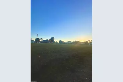 2014 NE 25th Ter, Cape Coral, FL 33909 - Photo 3