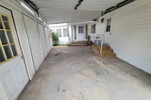 207 Lantern Ln, North Fort Myers, FL 33917 - Photo 7