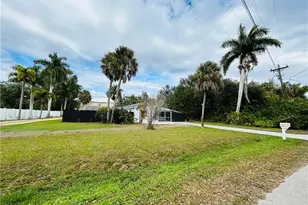 48 W North Shore Ave, North Fort Myers, FL 33903 - Photo 5