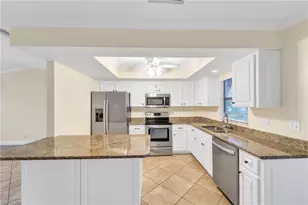 14 SW 33rd Ave, Cape Coral, FL 33991 - Photo 9